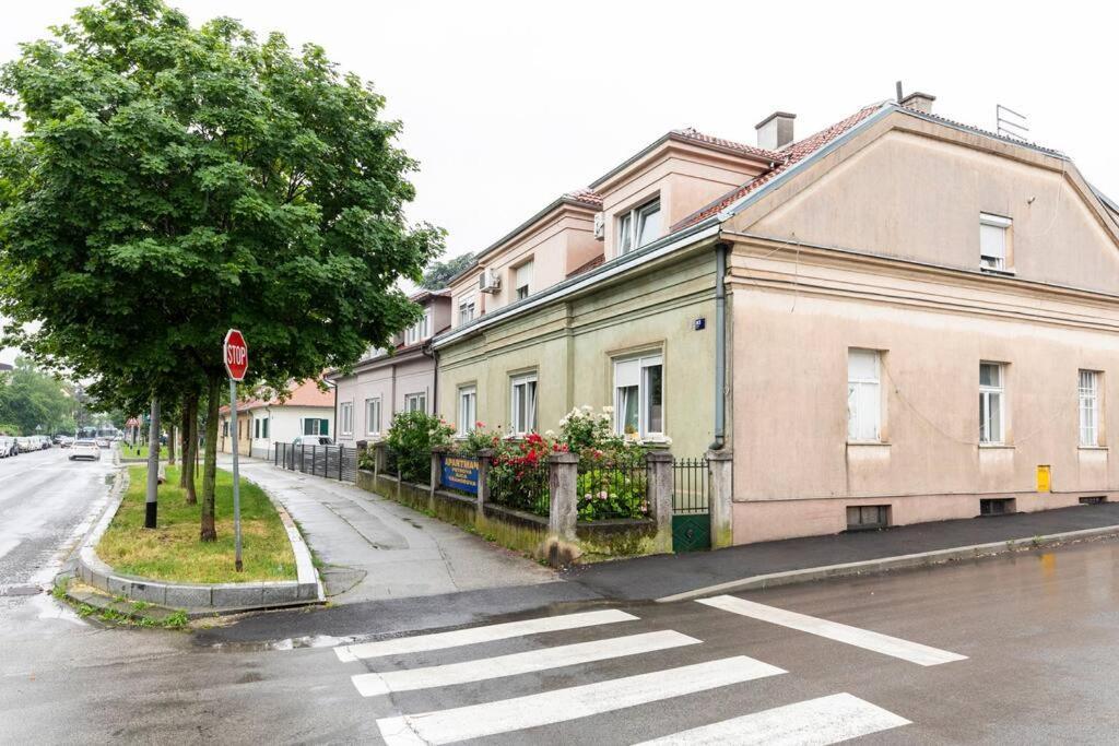 Apartamento Petrova Street Zagreb Exterior foto